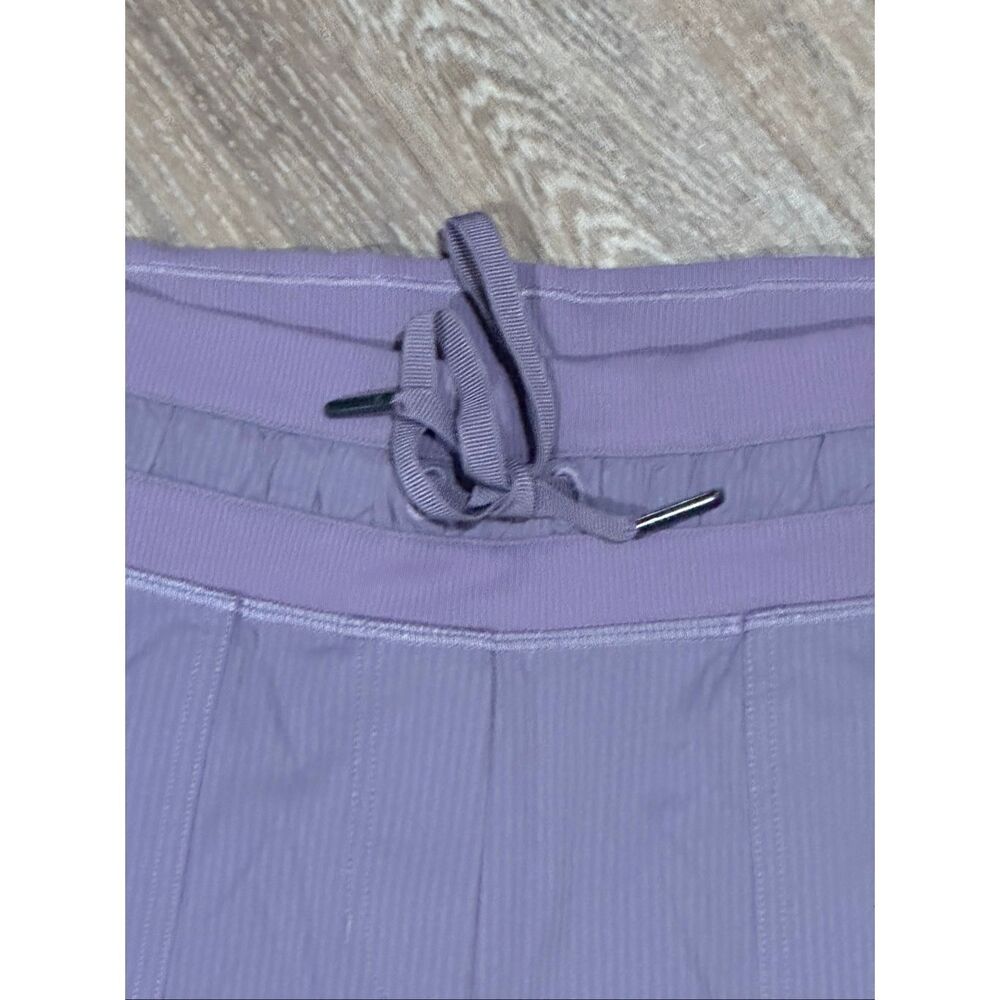 Lululemon dance studio purple cropped jogger pants 6 - Picture 5 of 11